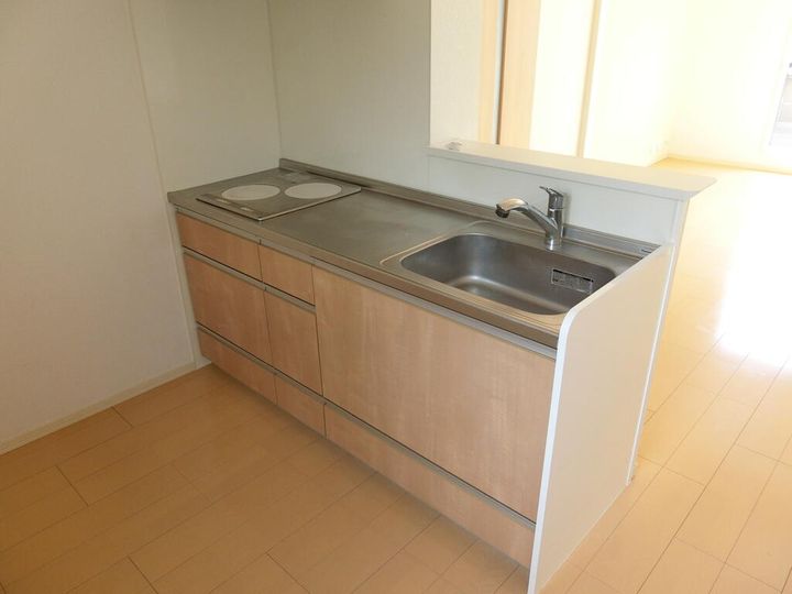 福島県相馬市百槻字蓬田(アパート)の賃貸物件のキッチン