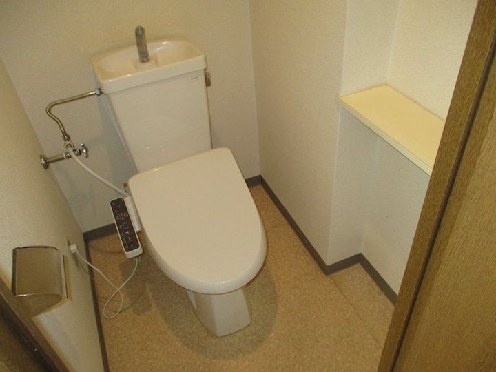 YKハイツ松の内の内装