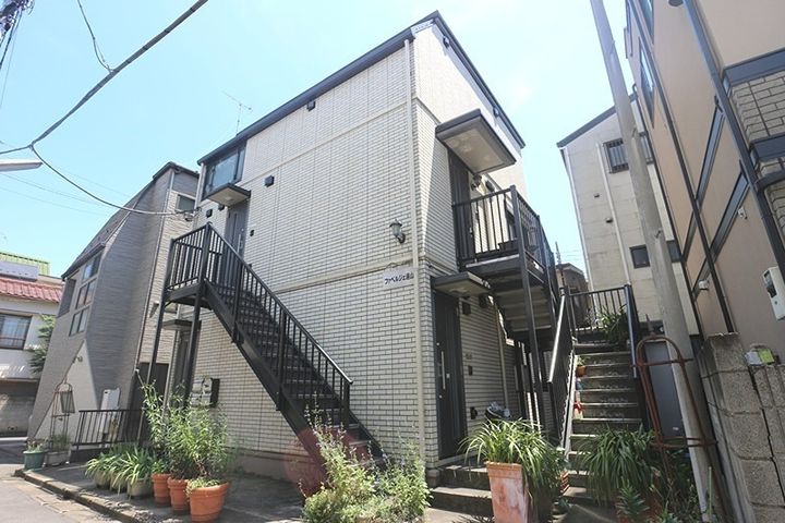 ファベルジュ遠山の外観