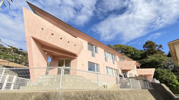 プロヴァンス三滝本町の外観