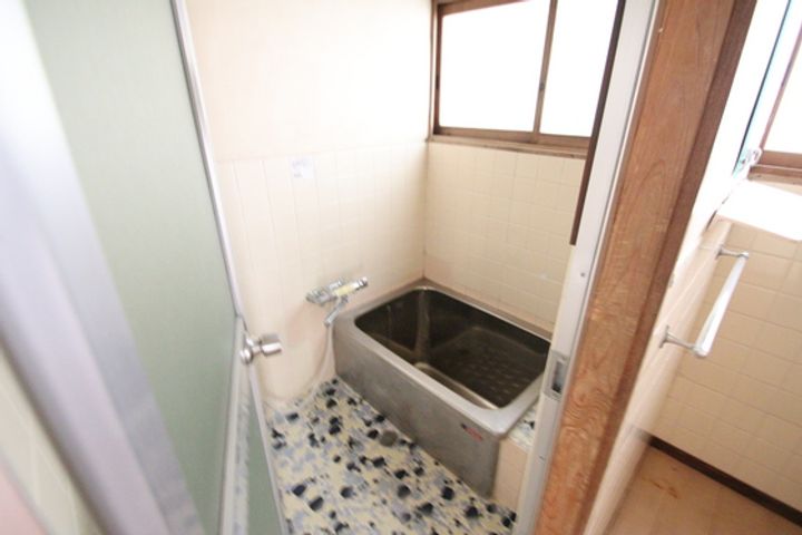 岡山県岡山市中区円山(一戸建)の賃貸物件の風呂