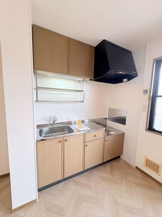 栃木県足利市栄町2(アパート)の賃貸物件のキッチン