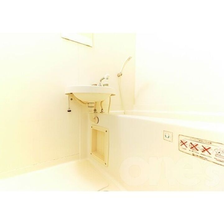 篭屋マンションの風呂