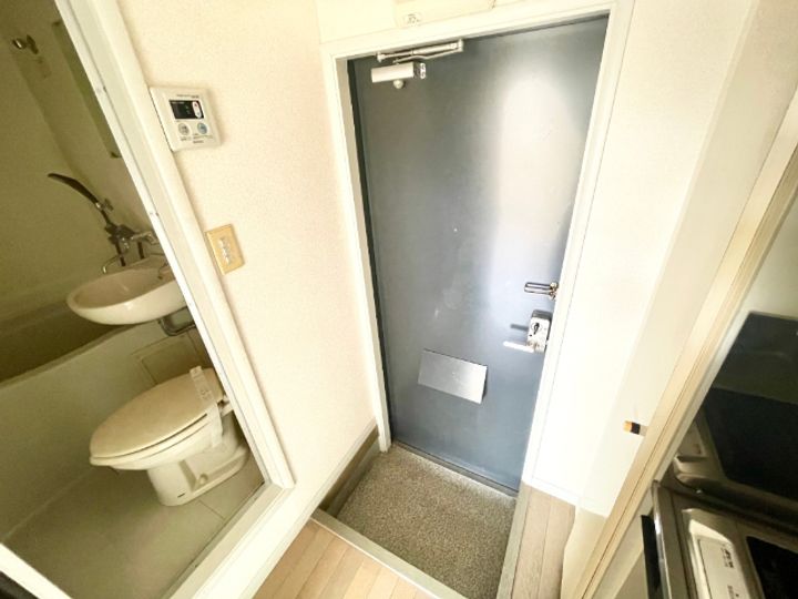 アーデン久我山の玄関