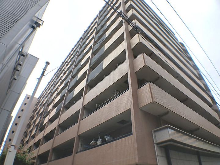 コスモ新横浜の外観