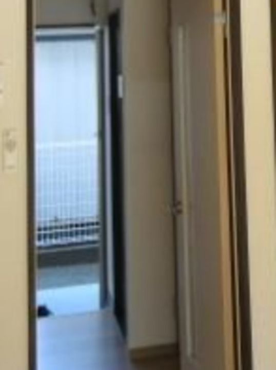 ラフォーレ坂本の玄関