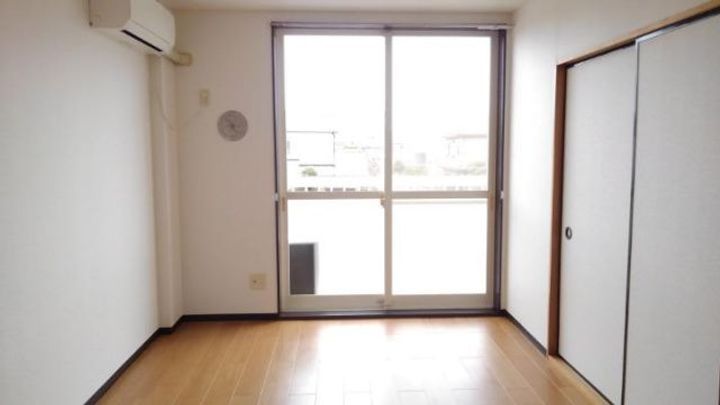 エアリーズハウスKTの居間