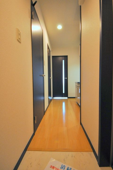 パルトネールさとのI番館の玄関