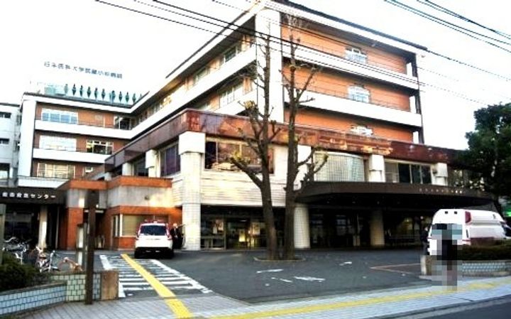 クラウンパレスの周辺