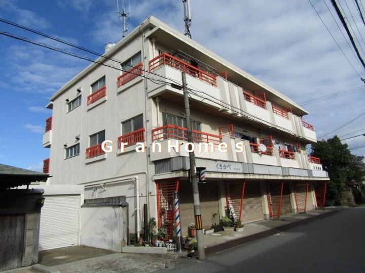 コーポ有本の外観