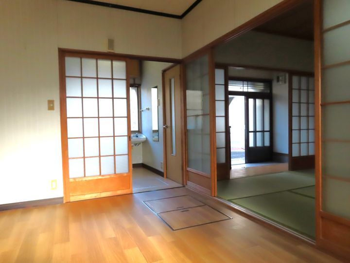 広島県福山市西深津町6(一戸建)の賃貸物件の居間
