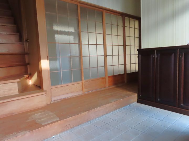 広島県福山市西深津町6(一戸建)の賃貸物件の玄関
