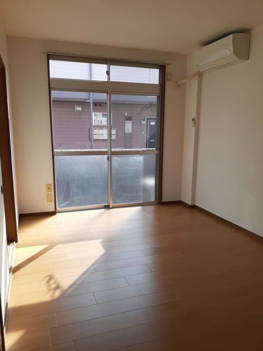 群馬県安中市安中1(アパート)の賃貸物件の居間