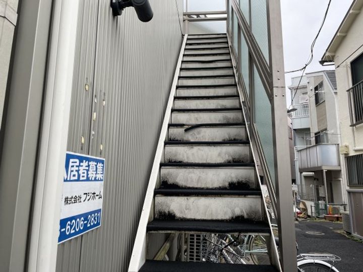 シャンテ池袋本町の地図