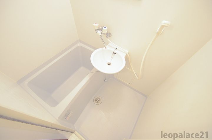 レオパレスMelodyの風呂