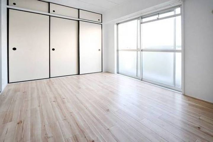 岡山県岡山市東区西大寺松崎(マンション)の賃貸物件の居間