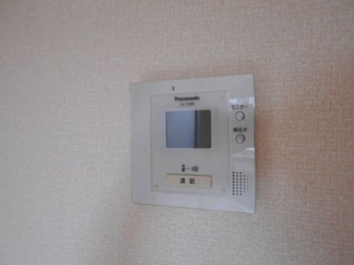 エクセラン彩の内装