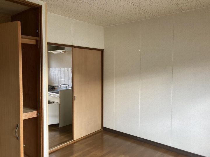 クオリティ曙Aの居間