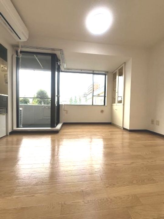 ワイティーコートの居間