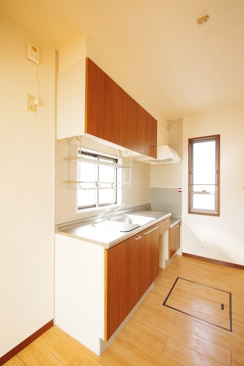 栃木県小山市花垣町1(一戸建)の賃貸物件のキッチン