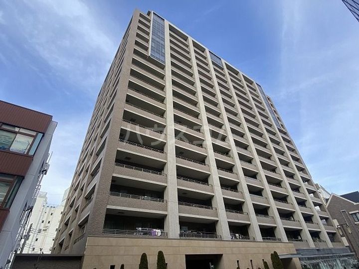 サーパスシティ小田原の外観