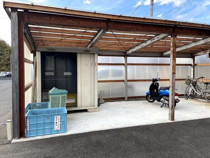 ハイツいずみの地図