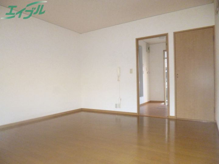 シャルム曙の居間