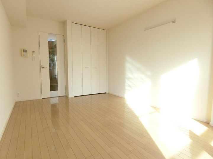 Maisond or KAMEARI WESTの内装