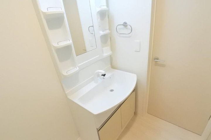 ボンヴィラージュK&M才川 IIの内装