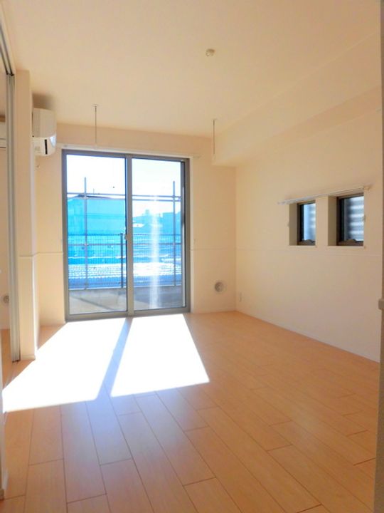 東京都世田谷区粕谷4(マンション)の賃貸物件の居間