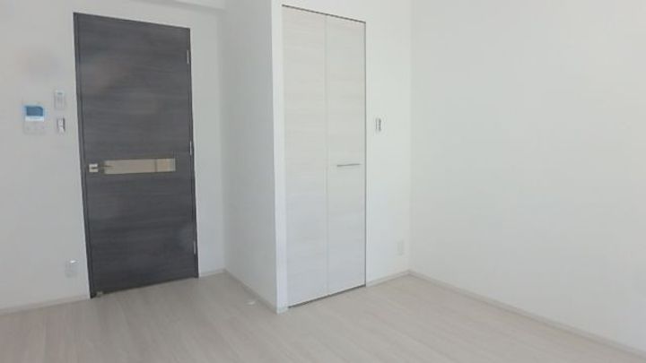 大阪府大阪市北区長柄中3(マンション)の賃貸物件の居間