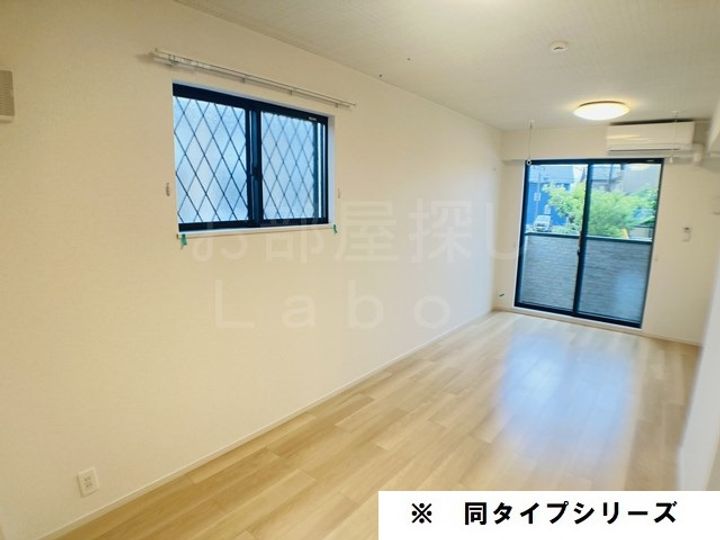 神奈川県足柄上郡大井町上大井(アパート)の賃貸物件の居間