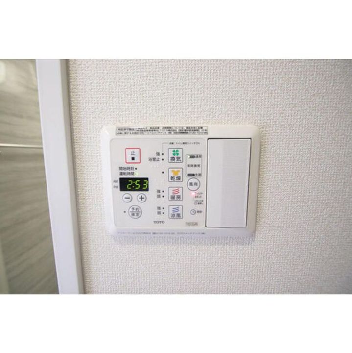 神奈川県横浜市西区浅間町1(マンション)の賃貸物件の内装