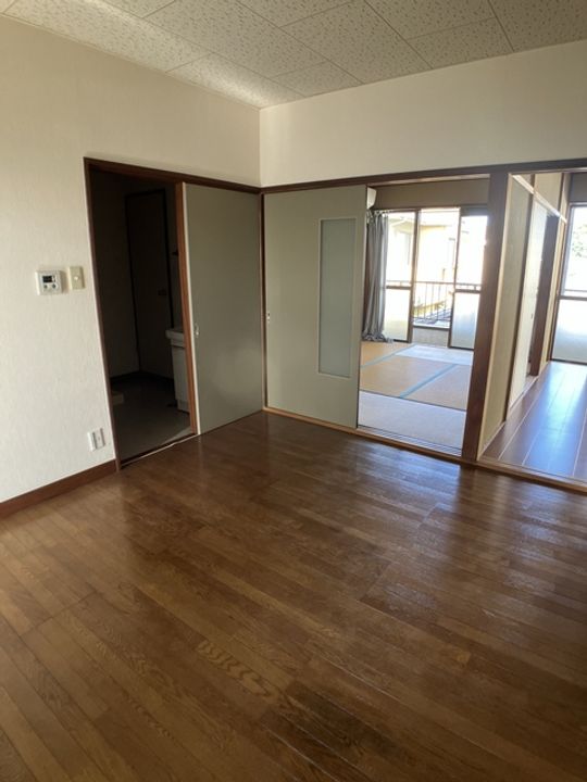 千葉県茂原市茂原(マンション)の賃貸物件の居間