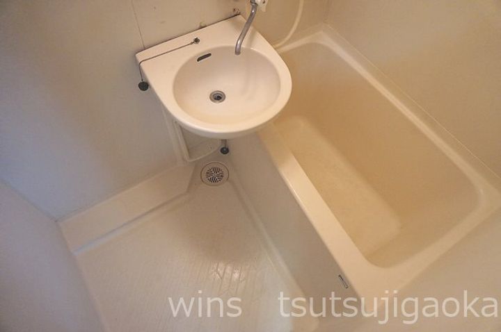 東京都調布市布田2(アパート)の賃貸物件の風呂