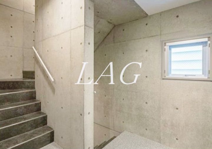 エスセナーリオ市ヶ谷の地図