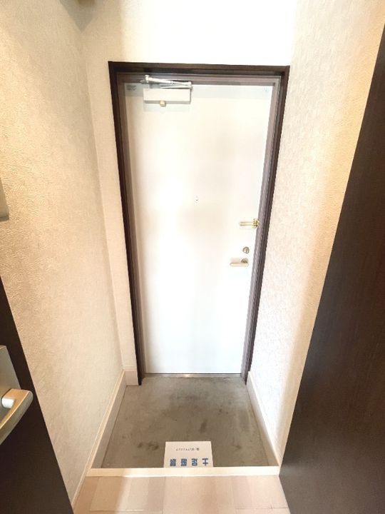 エクセレントR&Kの玄関