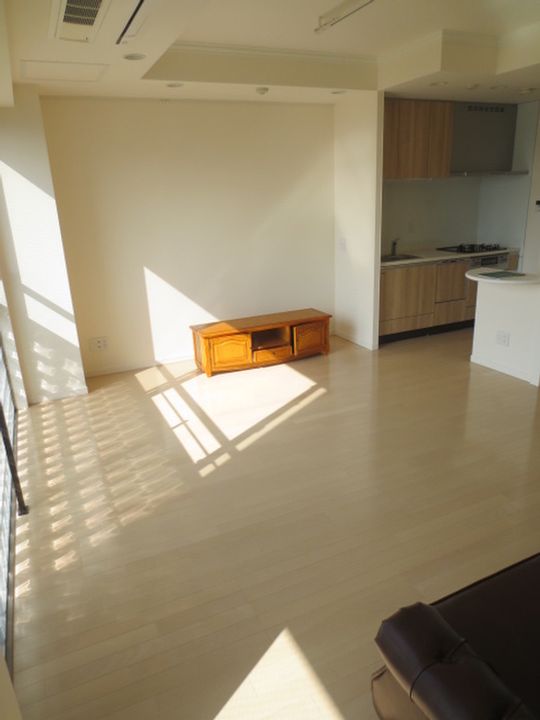 Murata Mansion Artist courtの居間