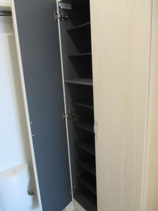 エスワンハイツ中町の玄関