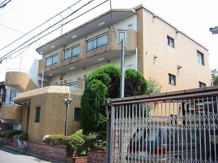 梅ヶ丘オリエントマンションの外観