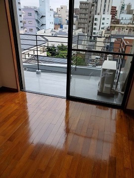 カトレア野崎のその他画像