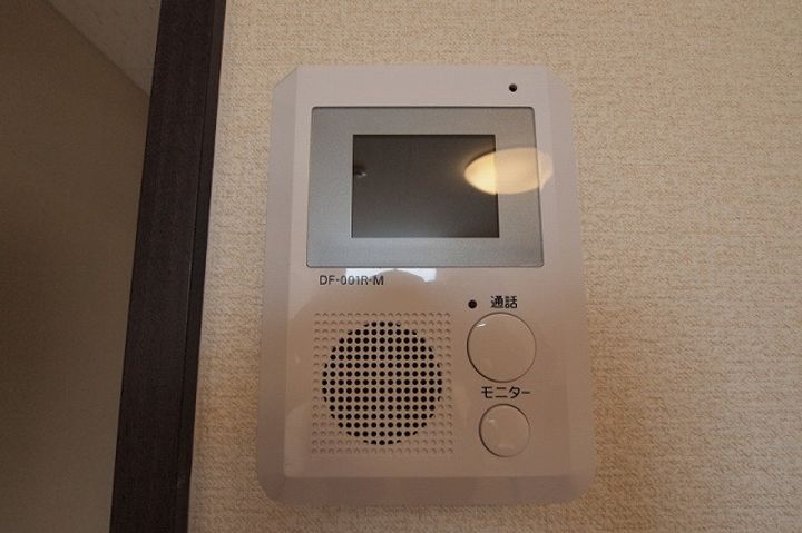 高縄の内装