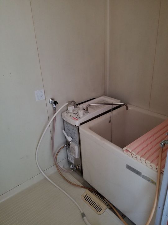 青森県青森市造道3丁目1-1の風呂