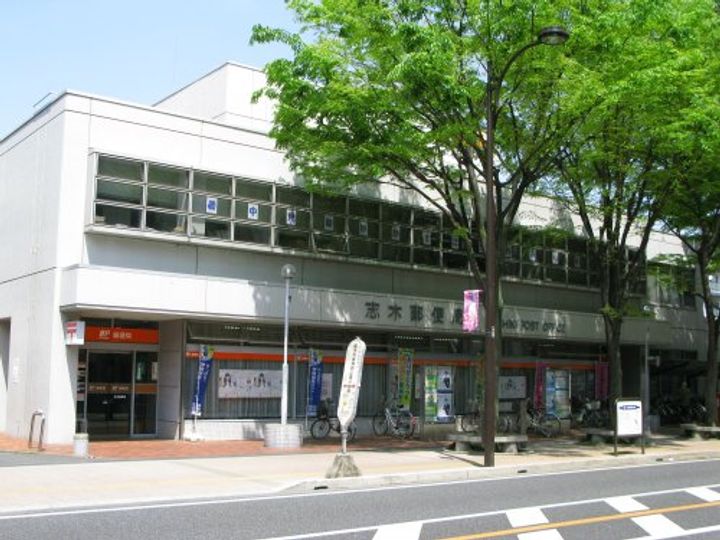 ベレオ ツキの周辺