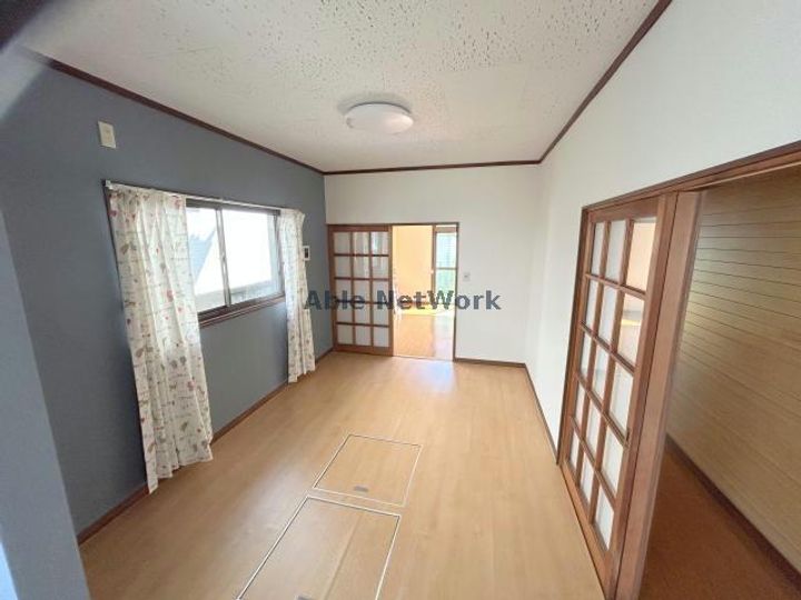茨城県古河市三杉町2(一戸建)の賃貸物件の居間