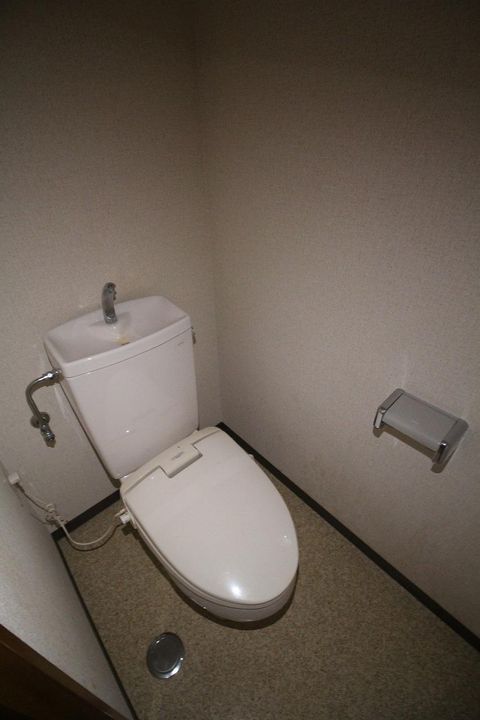 タケムラビルの内装