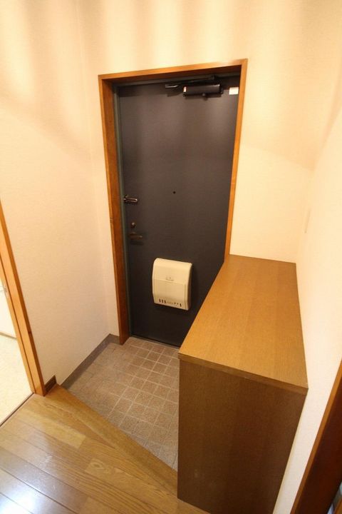 タケムラビルの玄関