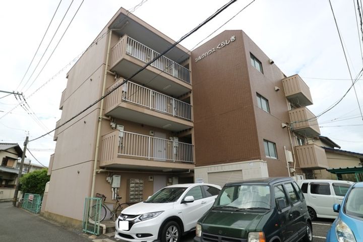 シルクハウスくらしきの外観