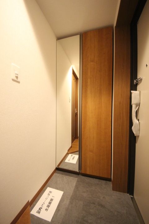 MESSAGE大宮通の玄関