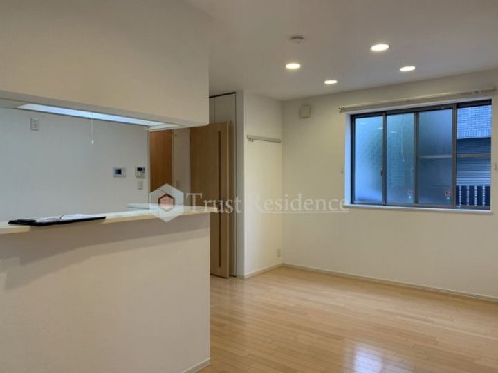 東京都荒川区南千住5(マンション)の賃貸物件の居間